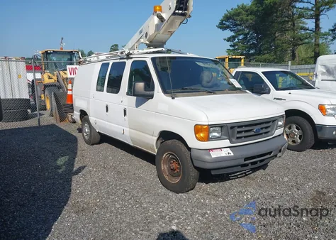 2007 Ford E-350 Super Duty Commercial/Recreational z USA, uszkodzony, nr VIN 1FTSE34L67DA38934